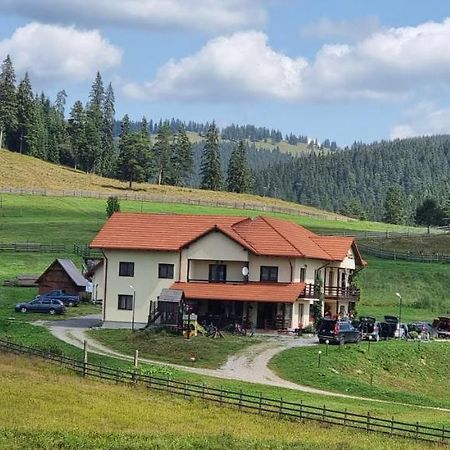 Pensiunea Catalina Moldova Sulita Exteriér fotografie